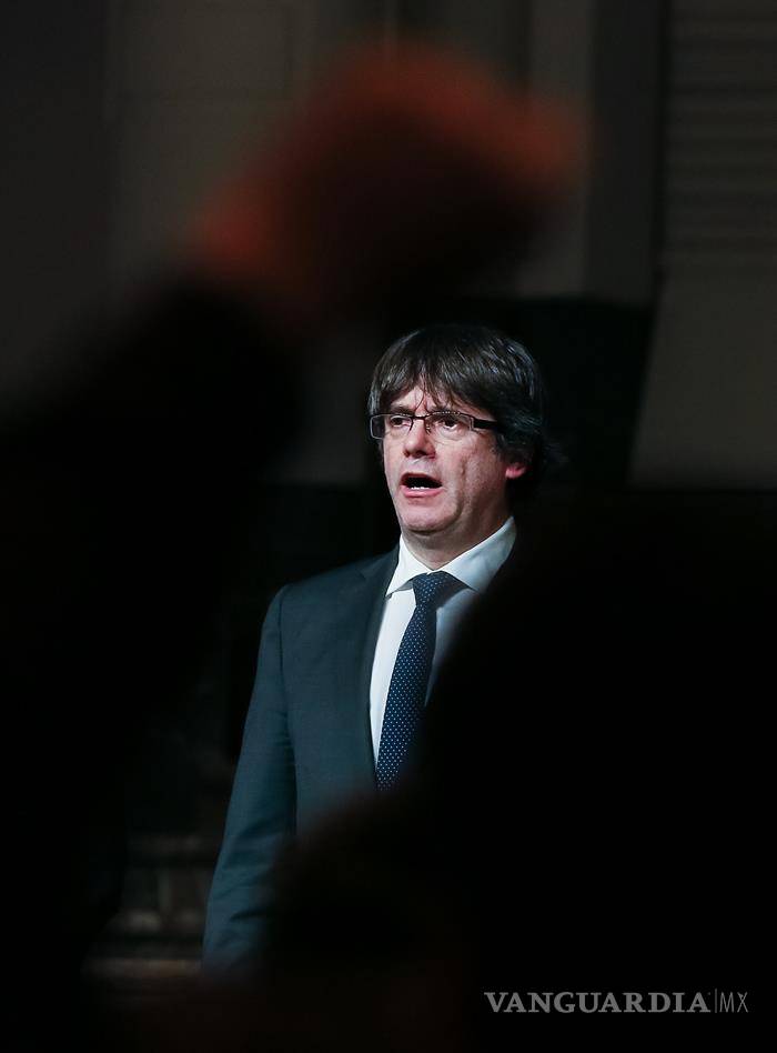 $!TV&nbsp;pública española pone música de "El exorcista" a Puigdemont