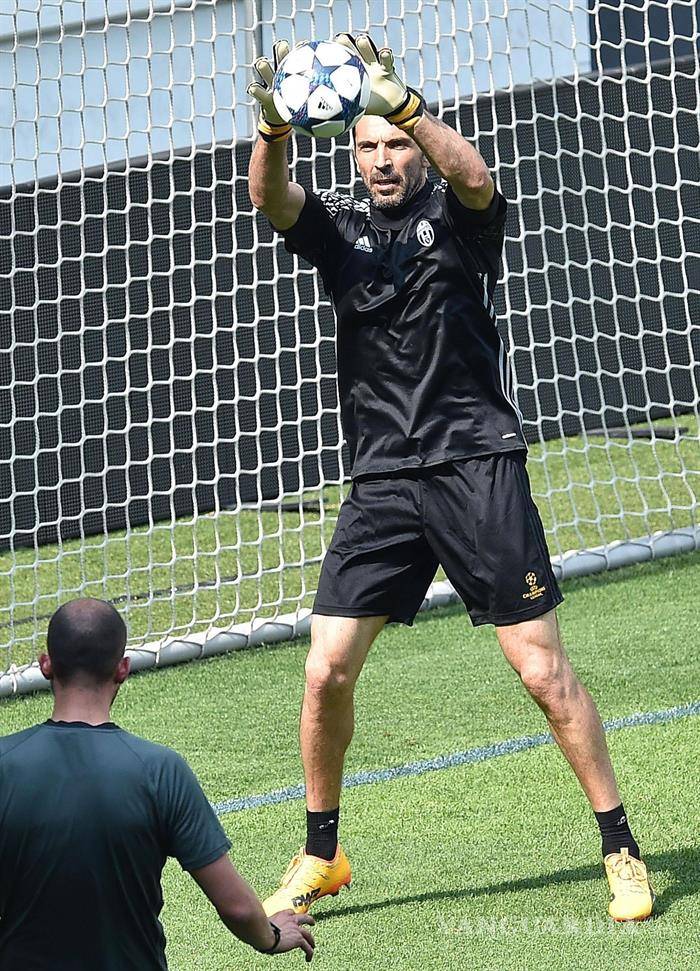 $!Gianluigi Buffon busca levantar su primera copa de la Champions