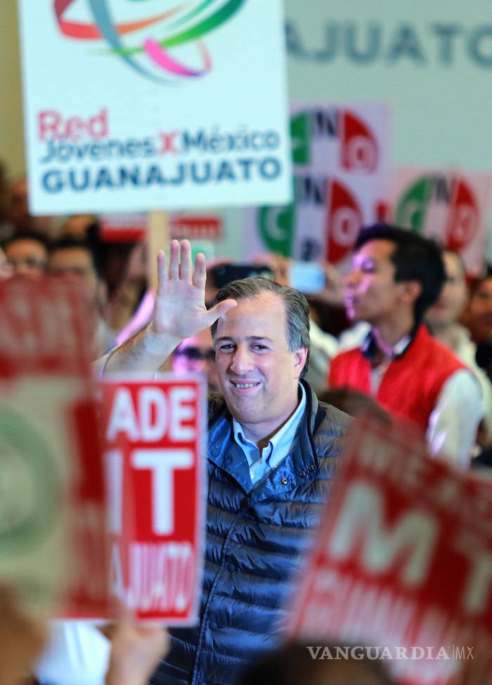 $!Promedio de encuestas da a AMLO triunfo holgado; Meade cae y Anaya se queda en segundo