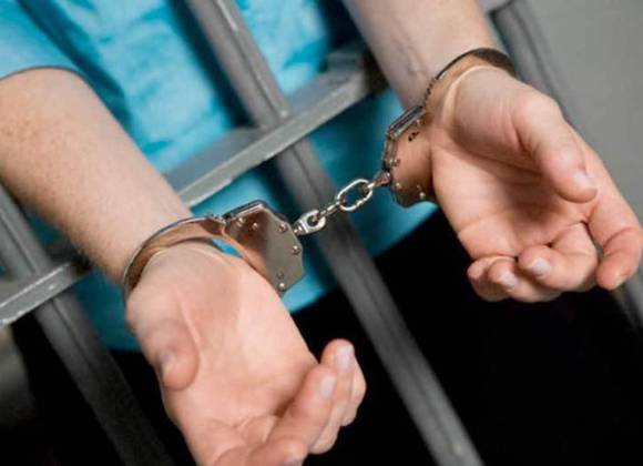 Detienen a ‘La Güera’, presunta operadora financiera del CJNG en Michoacán