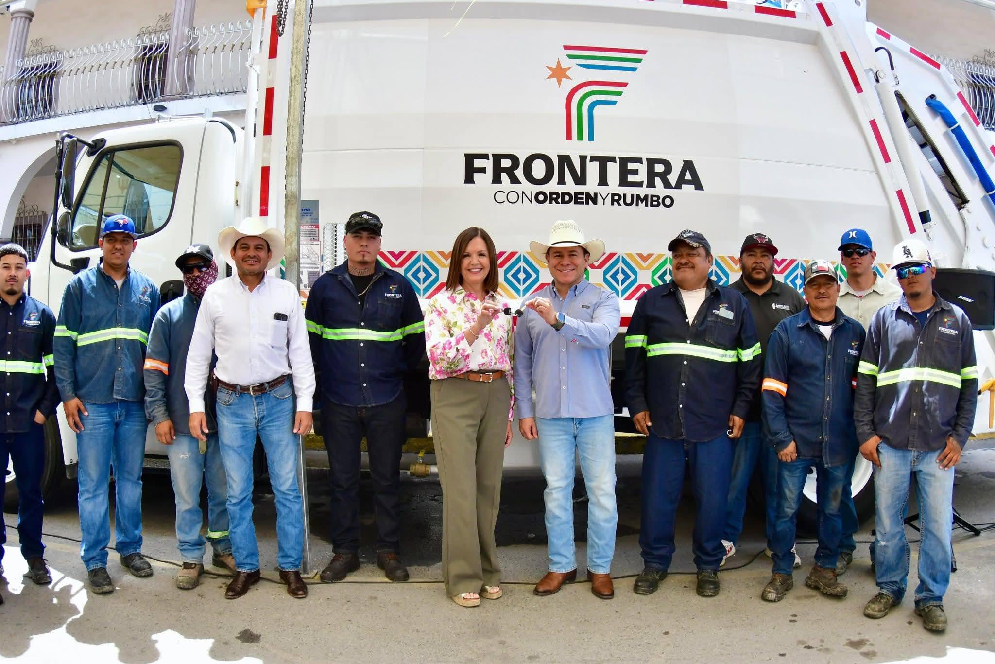 Refuerzan servicio de recolección de basura con nuevas unidades y contenedores en Frontera