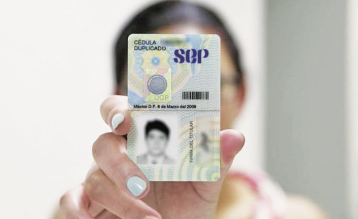 La Secretaría de Educación Pública confirmó que la cédula profesional dejó de ser válida como identificación oficial en México.