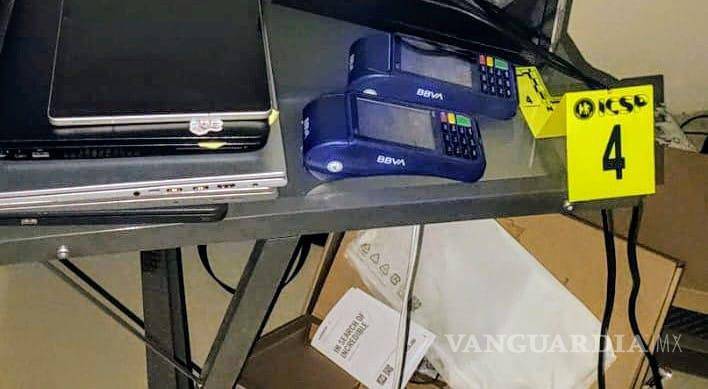 Detienen a 20 en cateo a empresa que ofrecía créditos para la compra de autos, en Nuevo León