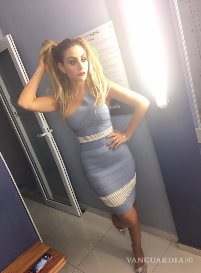 $!Conductora acusada de misoginia será candidata de Morena en Puebla