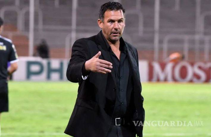 $!Diego Alonso, Memo Vázquez, Tena ¿Quién diablos será el nuevo técnico de Chivas?