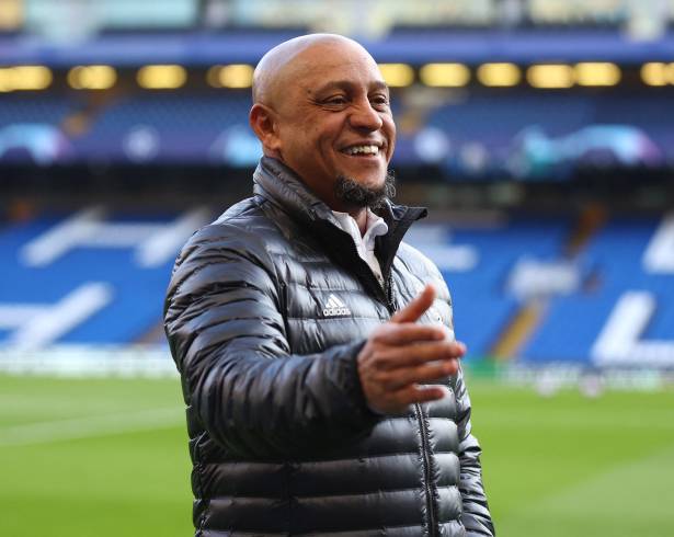 Roberto Carlos permanece en recuperación tras una cirugía cardíaca de emergencia, reportado estable y fuera de peligro.