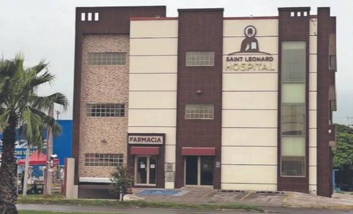 A estos se suman 198 clínicas de consultorios médicos, según un directorio basado en el Directorio Estadístico Nacional de Unidades Económicas (DENUE), y 692 consultorios adyacentes a farmacias, conforme a la Clave Única de Establecimientos de Salud.
