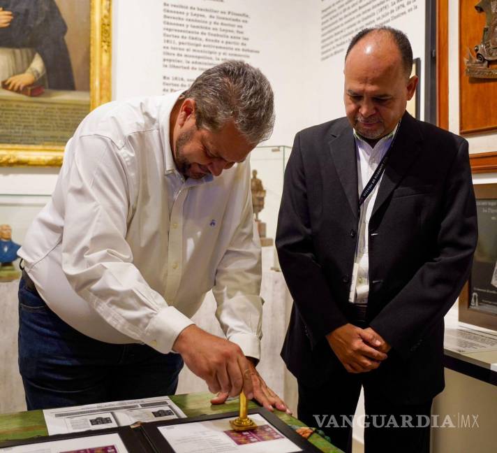 $!El alcalde Tomás Gutiérrez Merino destacó el orgullo de que Ramos Arizpe sea punto de encuentro para la cultura postal y la historia.