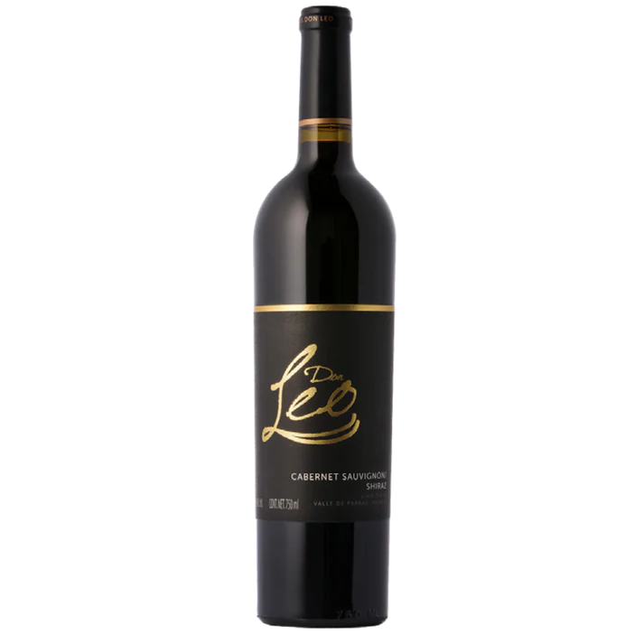 $!Este vino tiene un balance entre fruta y barrica, lo cual complementa el sabor ahumado de los hot dogs.