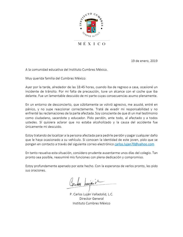 $!Sacerdote del Cumbres huye luego de chocar en aparente estado de ebriedad en la CDMX... ya se disculpó (video)