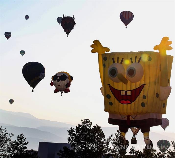 $!Un centenar de globos aerostáticos colorean el cielo de León, Guanajuato