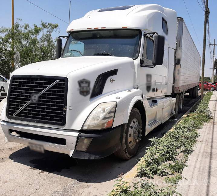 Por transportar ilícitamente a 42 extranjeros dan 16 años de cárcel a un hombre, en NL