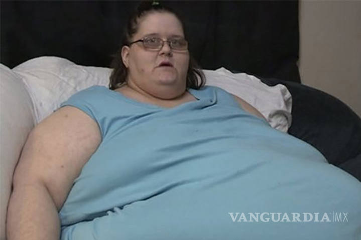 $!Mujer de 272 kilos da a luz a un bebé de 18 kilos, es el más grande de la historia