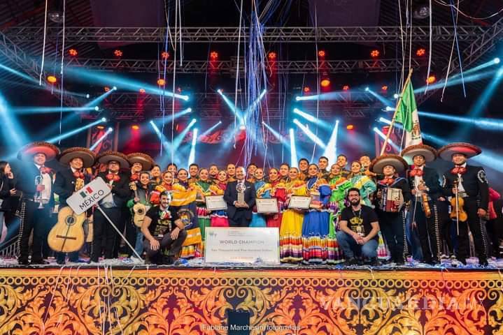 $!El Ballet se prepara con clases estructuradas que constan de tres fases: acondicionamiento físico, clase técnica y ejecución de bailes y danzas.