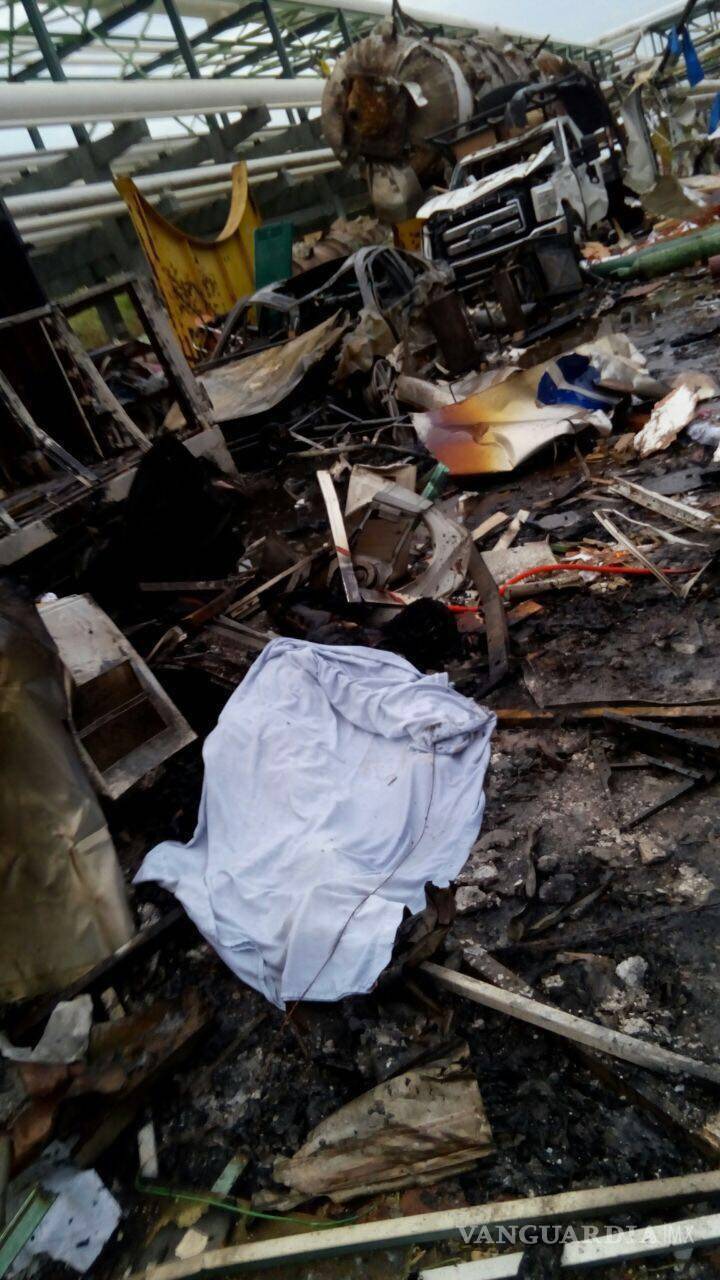 $!Explosión en planta petroquímica Pajaritos deja 3 muertos y 136 heridos (FOTOS)