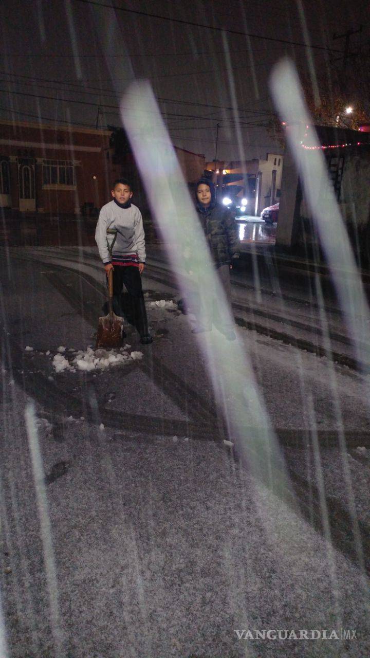$!Cae nevada en Monclova, Coahuila