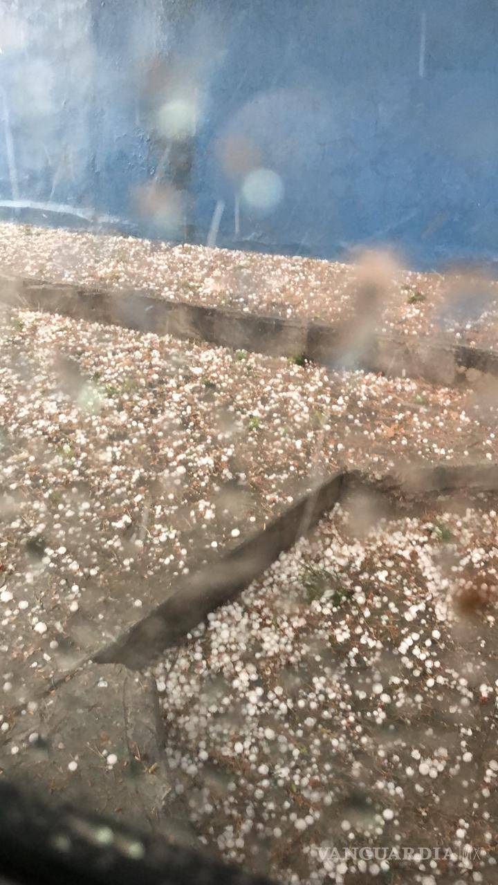 $!Sorprende fuerte granizada en algunas zonas de Saltillo