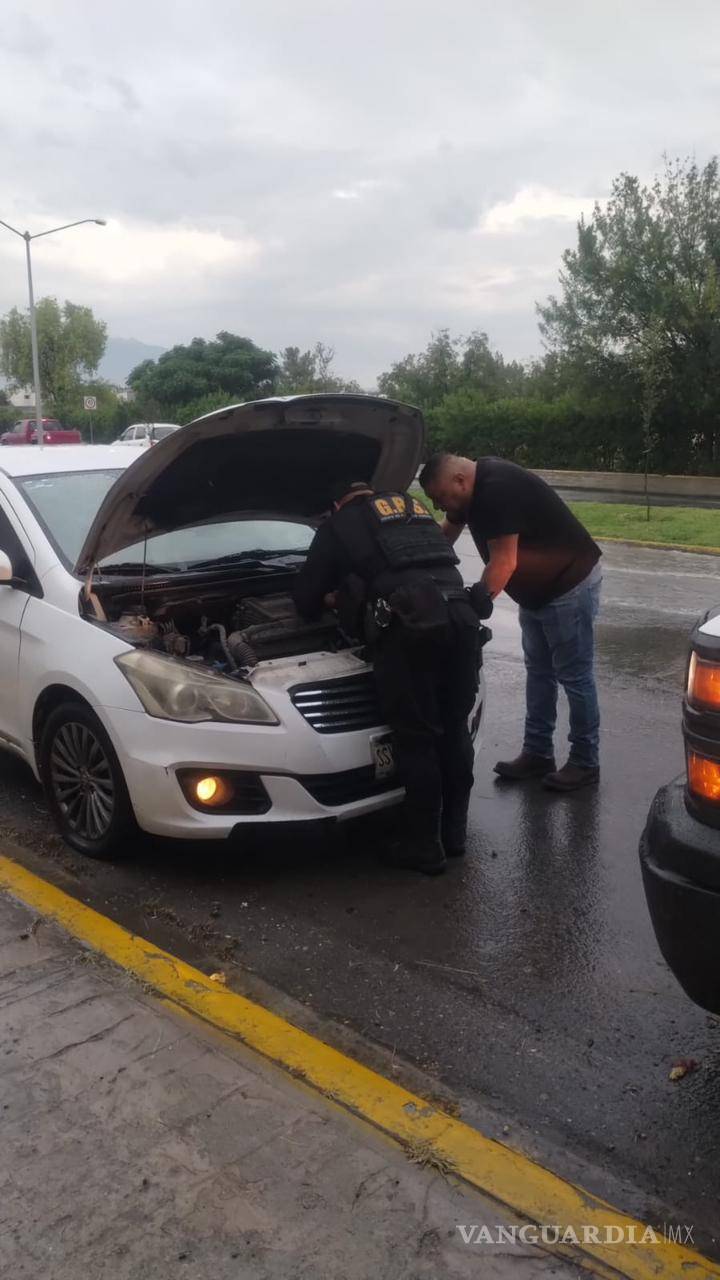 $!La Comisaría de Seguridad y Protección Ciudadana reportó más de 30 apoyos a automovilistas, familias y personas varadas.
