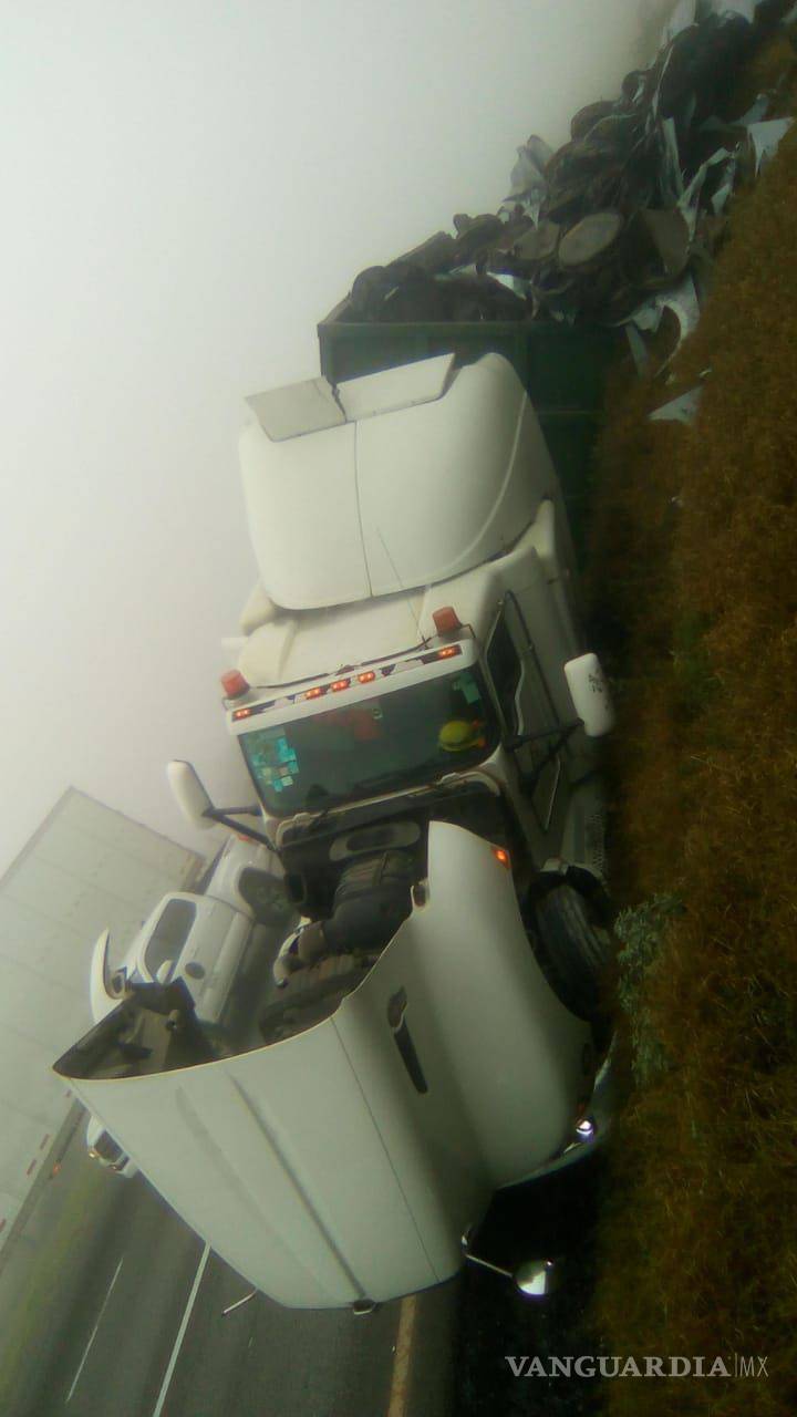 $!Accidentes paralizan la autopista Monterrey-Saltillo