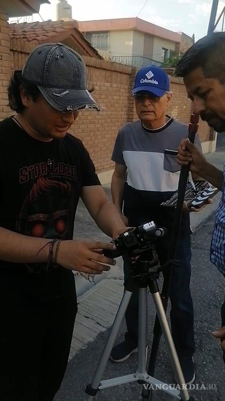 $!Fernando Recio, cineasta saltillense, compartirá con los alumnos su experiencia en cortometrajes, documentales y videoclips.