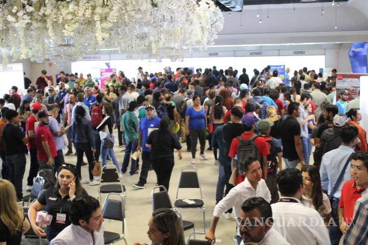 $!Se expusieron 900 empleos y en la región hay otras mil 200 con disponibilidad de que los interesados puedan cambiar de residencia en el mismo estado.