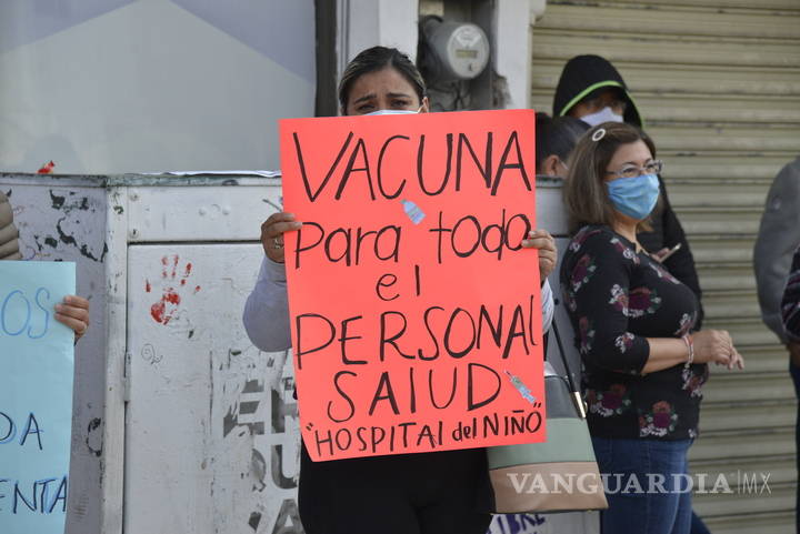$!Trabajadores de la salud en Coahuila exigen vacuna contra COVID-19