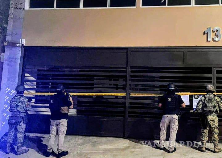 Fiscalía de Nuevo León catea dos viviendas en Monterrey por delitos contra la salud