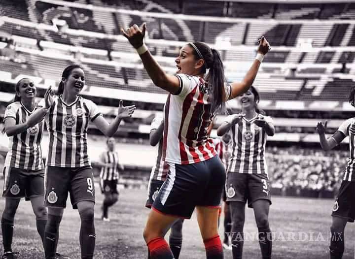 $!Norma Palafox, la bella goleadora de las Chivas