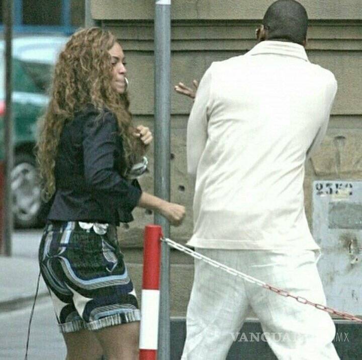 $!Por celos Beyonce empuja a mujer que 'coqueteaba' con Jay- Z