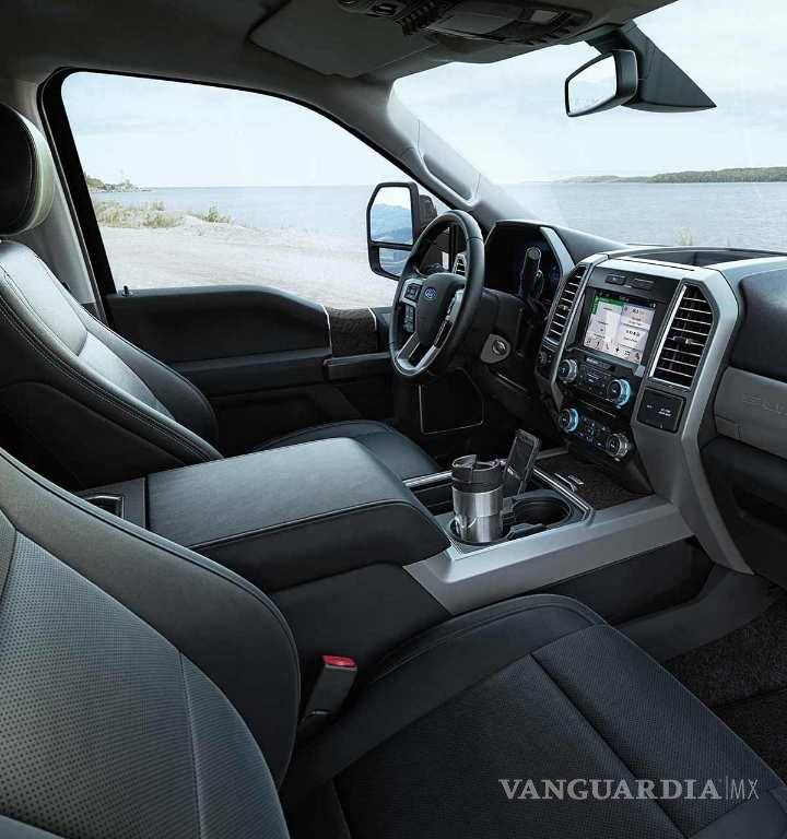 $!Ford Super Duty F-450 XLT 2018, lujo y poder para trabajar