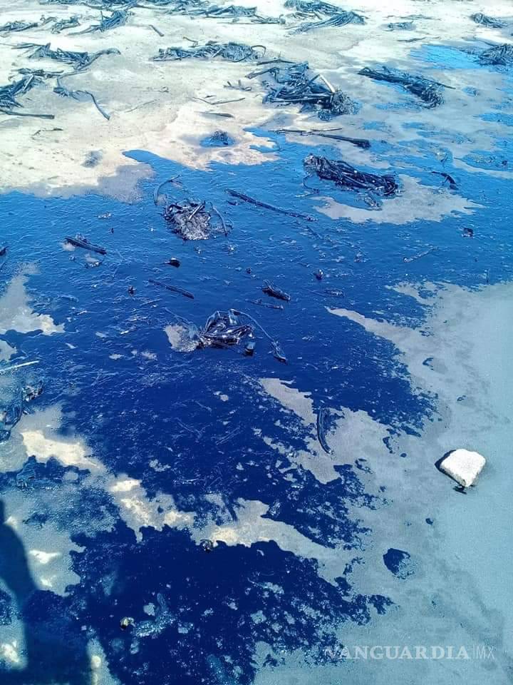 $!Se acaba el 'Paraíso'; Tabasco cierra playas de municipio por masivo derrame de aceite