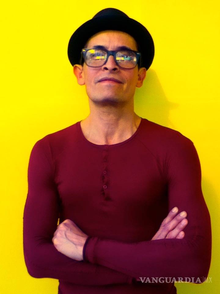 $!Ruby Gámez, Premio Nacional de Danza Contemporánea 2020, se prepara para danzar con Julio Galán