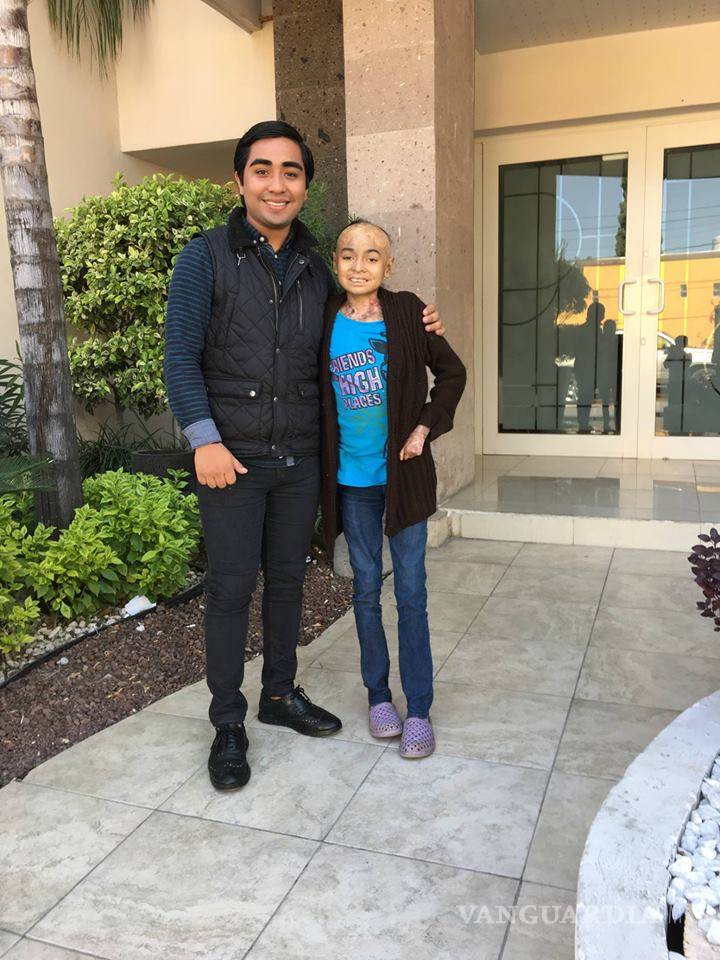 $!Piden apoyo para Alma, joven de Monclova que padece 'piel de mariposa'