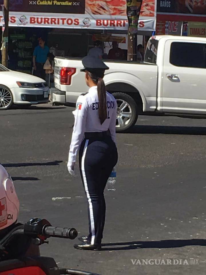 $!Mujer policía de Culiacán sorprende por su atractivo físico