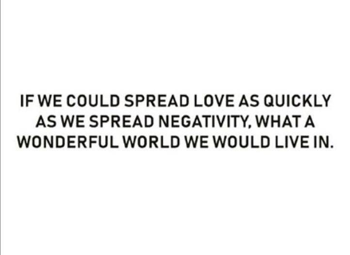 $!Khloe Kardashian pide a sus seguidores 'difundir amor' en lugar de 'negatividad'