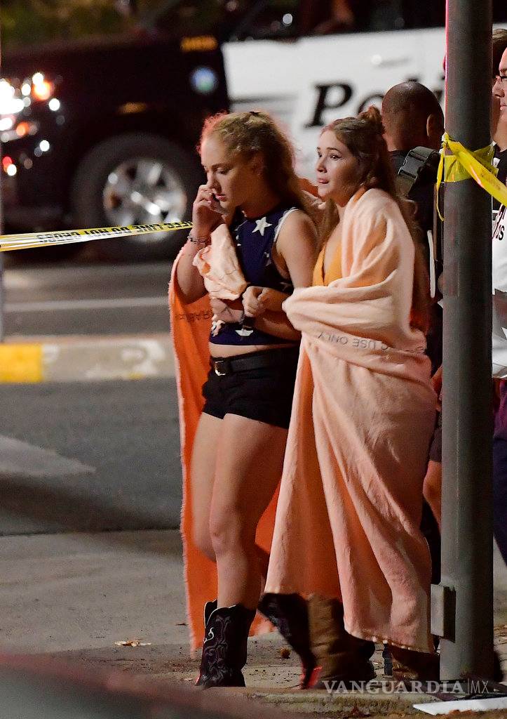 $!Impactantes fotos y videos del tiroteo en bar de California donde murieron 12 personas