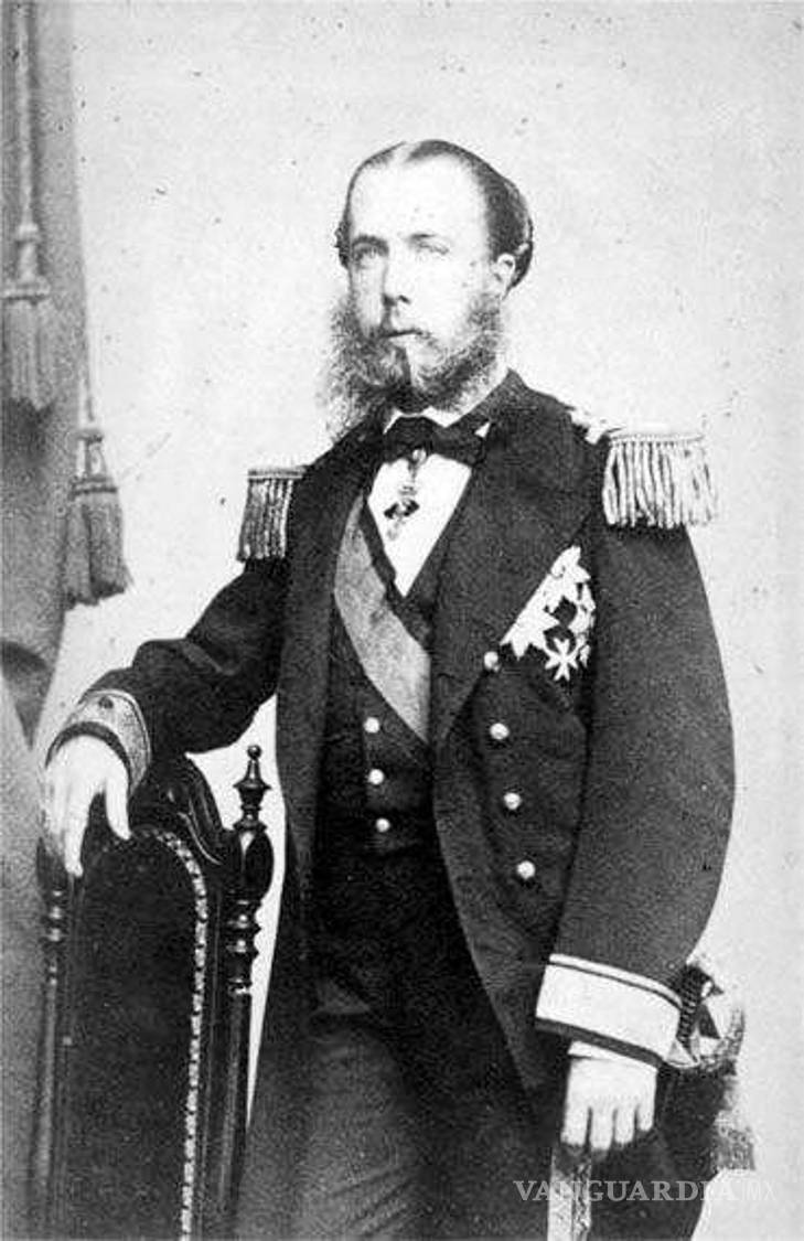 $!Maximiliano I de México, hombre culto y preparado, tuvo una vasta biblioteca, que fue robada por un hombre de su confianza.