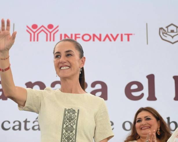 “Es como una revolución nada más que es digital. Es una transformación digital para beneficio del pueblo”, declaró en Campeche.