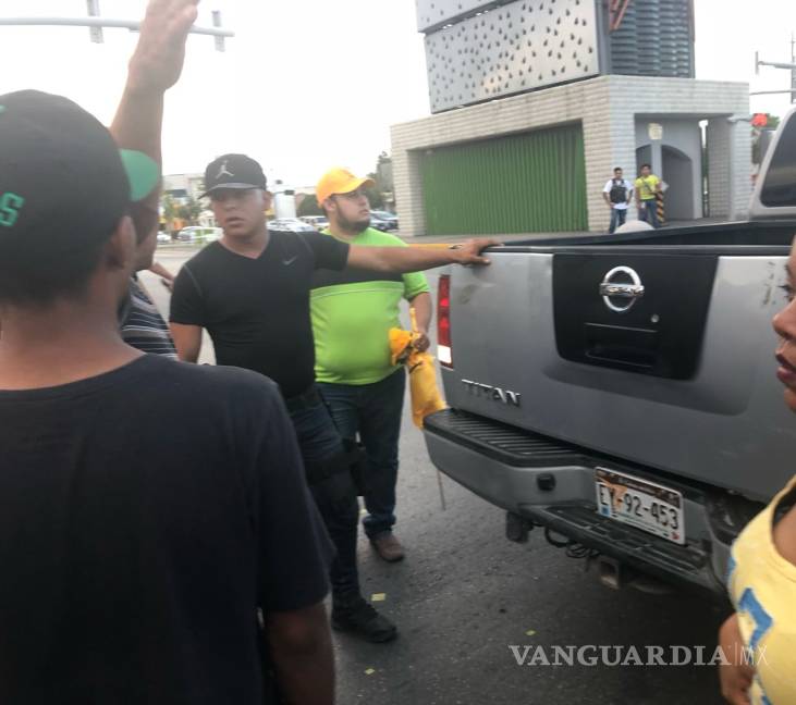 $!Atropellan a niña de 5 años durante el cierre de campaña de Gerardo García en Monclova