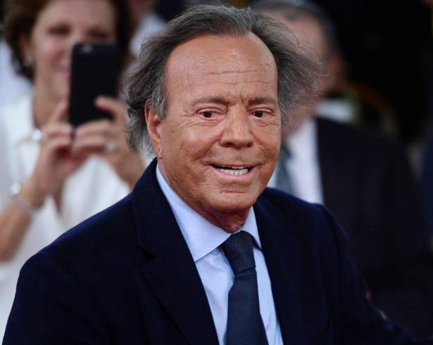 Amenaza. El artista español aseguró que enfrentará las denuncias con el respaldo de su equipo legal y el apoyo de su familia.