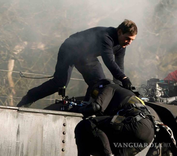 $!¡Un verdadero héroe! Tom Cruise salvó a un camarógrafo en el rodaje de ‘Misión Imposible 7’