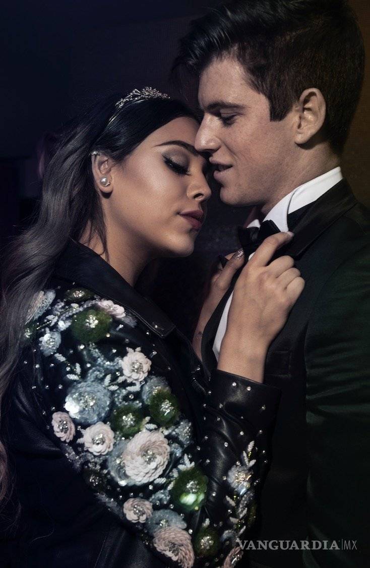 $!Danna Paola, de un 'mundo de caramelo' a sexy villana