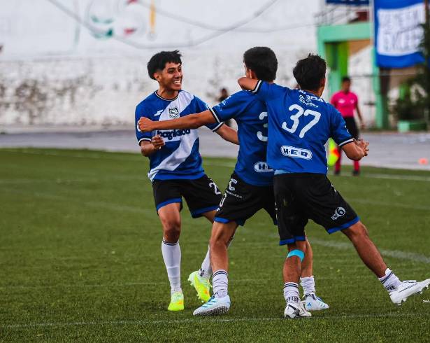 El segundo gol llegó al minuto 86 tras asistencia de Salvador Medina.