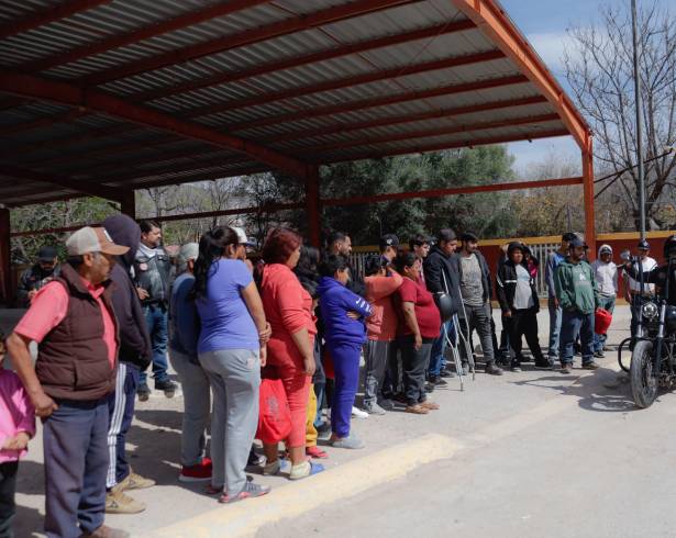 La capacitación incluyó teoría y ejercicios prácticos de conducción preventiva.
