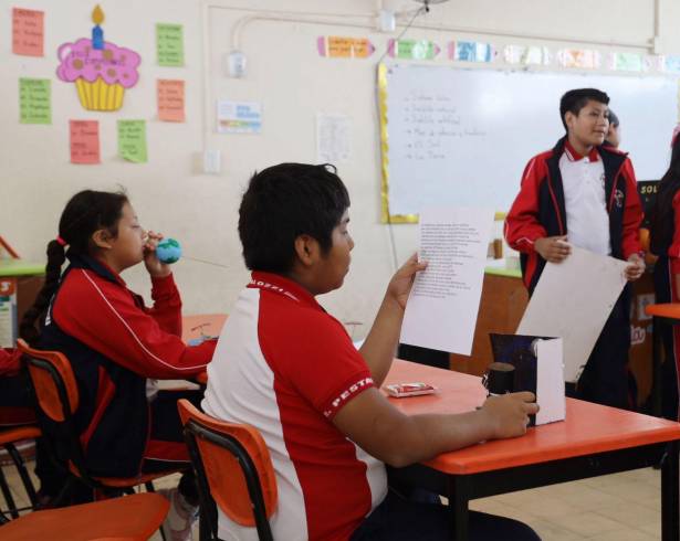 Aunque el calendario escolar 2026-2027 contempla el regreso a clases el 31 de agosto, existe una propuesta para que algunos estudiantes vuelvan a las aulas hasta septiembre.