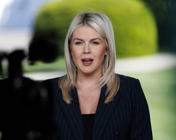 La Casa Blanca, a través de su portavoz Karoline Leavitt, pidió a la presidenta de México, Claudia Sheinbaum, mostrar “un poco de empatía” respecto a la muerte de los dos agentes estadounidenses.