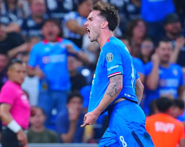 Cruz Azul celebró en el Estadio BBVA de Monterrey tras imponerse 2-0 a Rayados en la Jornada 8 del Clausura 2026 y convertirse en líder provisional de la Liga MX con 19 unidades.