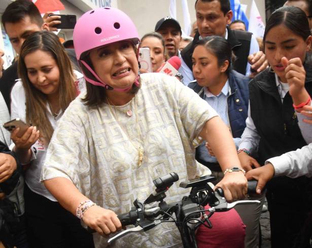 Xóchitl Gálvez, candidata a la Presidencia de la República por la ‘Coalición Fuerza y Corazón por México’, denunció vigilancia impuesta al exterior de su casa de campaña.