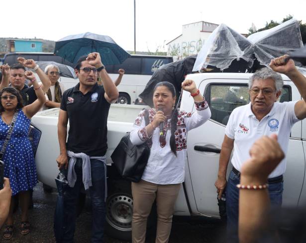 Los líderes de la disidencia magisterial demandaron que el sistema retorne a la bilateralidad.
