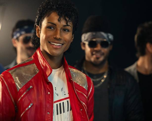 Historia. La cinta recorre desde la infancia del artista hasta su consolidación como una de las mayores figuras de la música pop.